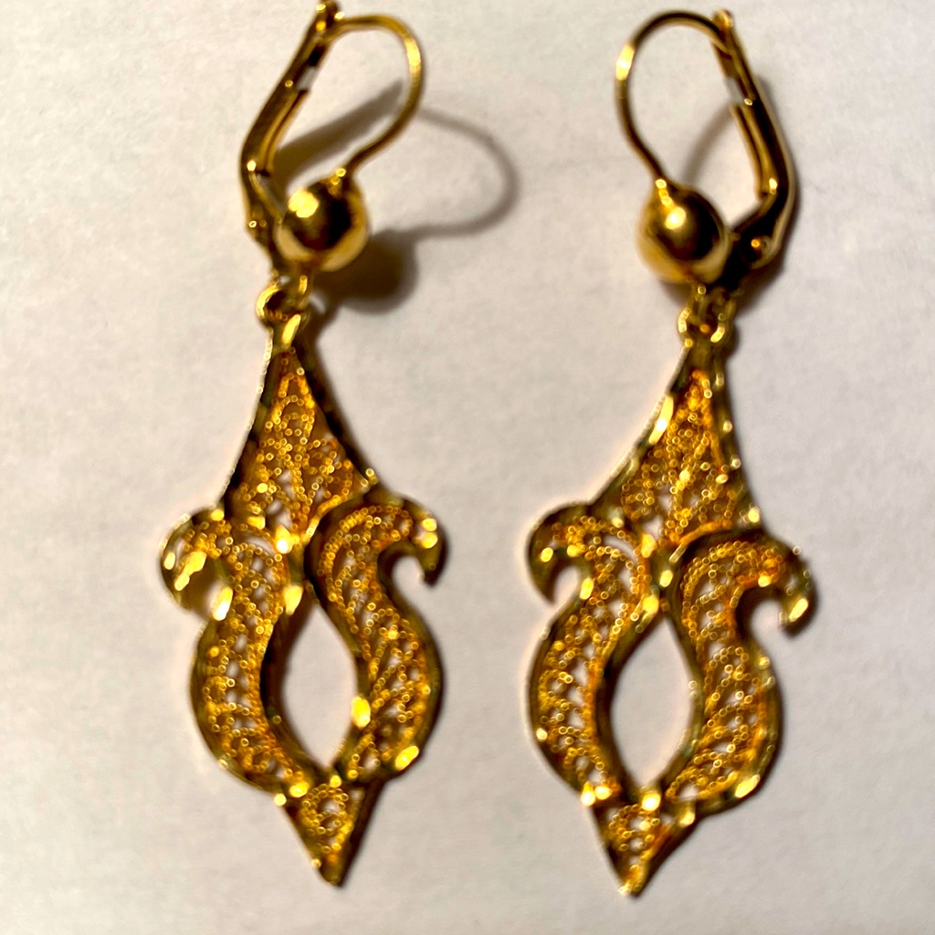 14 Kt Italian Gold Earrings